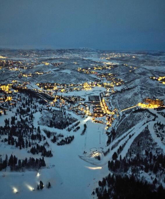 Luxe Deer Valley Condo パークシティ エクステリア 写真