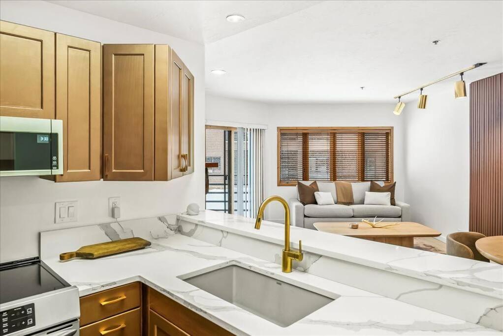 Luxe Deer Valley Condo パークシティ エクステリア 写真